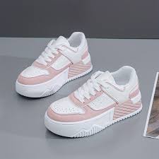 women's fashion sneakers