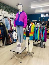 vintage clothing online